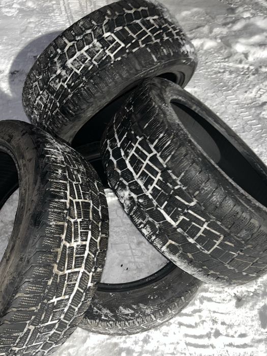 Продам резину 225/45/17