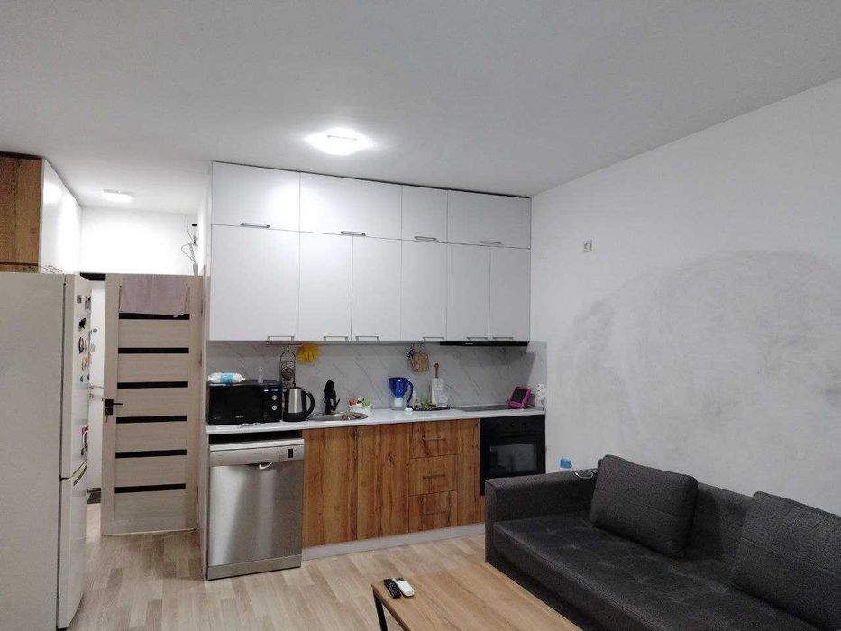 Отличная 1 комн квартира. ж.к Besh Chinor