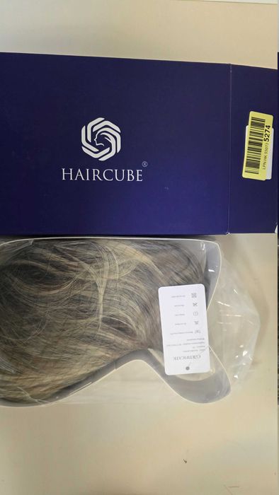 Perucă Haircube scurtă pixie blond cenușiu cu rădăcini închise – nouă