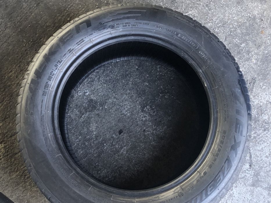 205 55 R16 Falken de vara