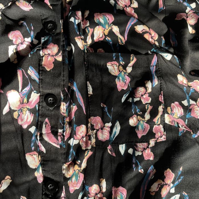 Ризка с флорални мотиви