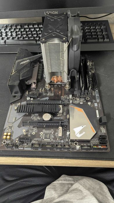Set of computer components :AMD Ryzen 5 5600 ,DDR4 32GB,Gigabyte B450 Aorus
