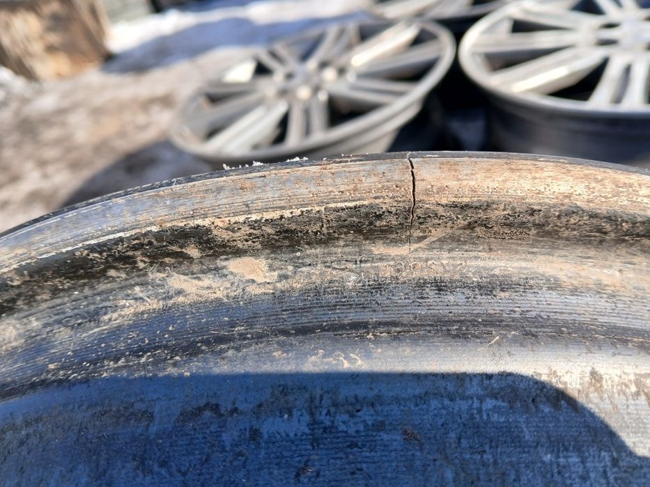 Литые лиски диски