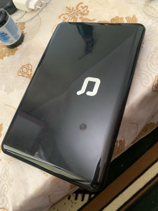 Нетбук Compaq mini 700 1/30gb