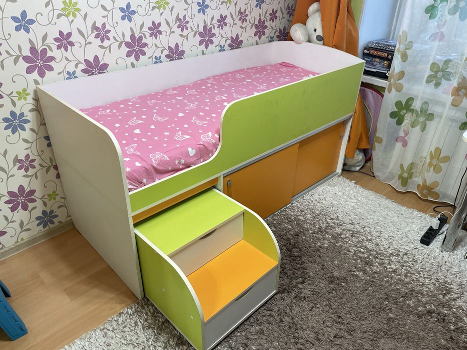 Продам детскую кровать
