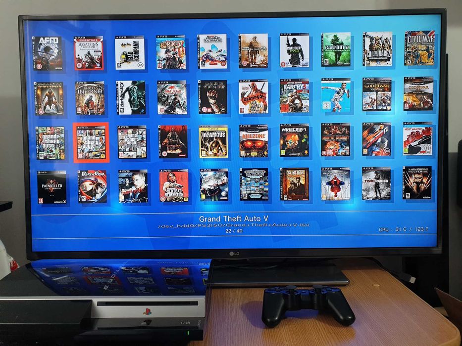 PS3 modat CFW 320 GB + 40 jocuri (GTA V, Red Dead, God of War, NFS)