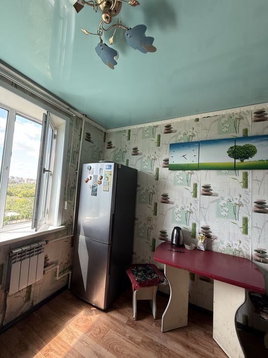 Продам 2 комнатную квартиру