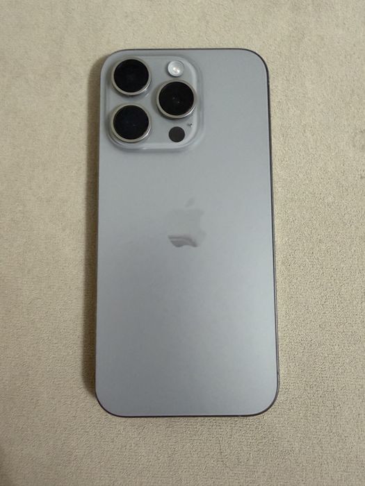 Продам Iphone 15Pro