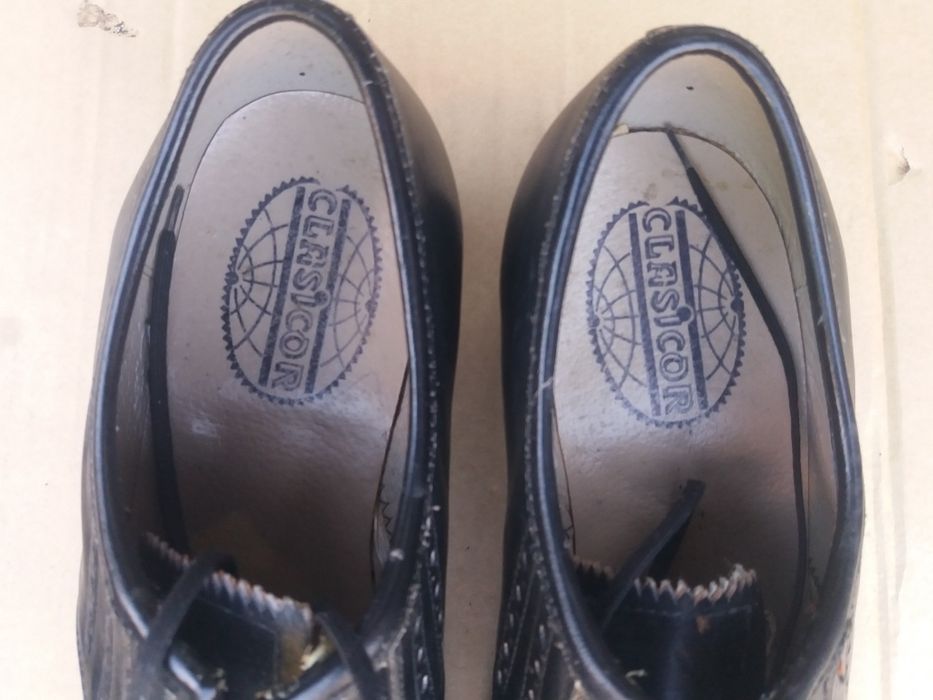 Pantofi bărbați noi din piele naturală nr.40