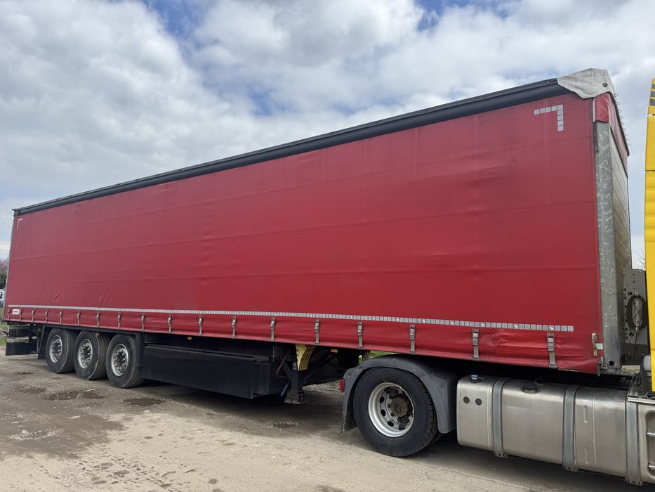 Semiremorca prelata Schmitz recent adusa