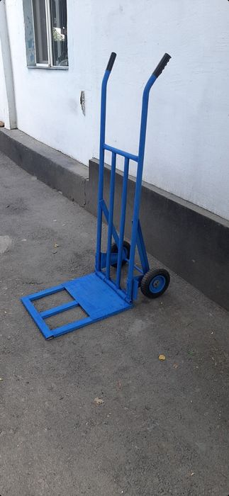 Продам тележки разные