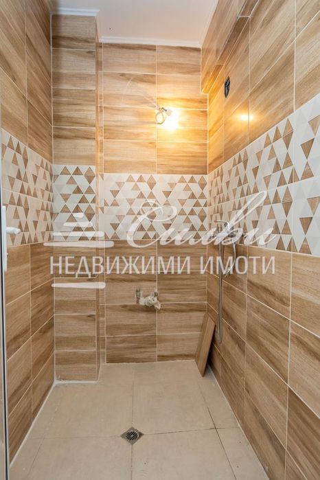 Продава се Тристаен апартамент в Шумен, Център - 80 кв.м за 1282 €/кв.м - Снимка #6