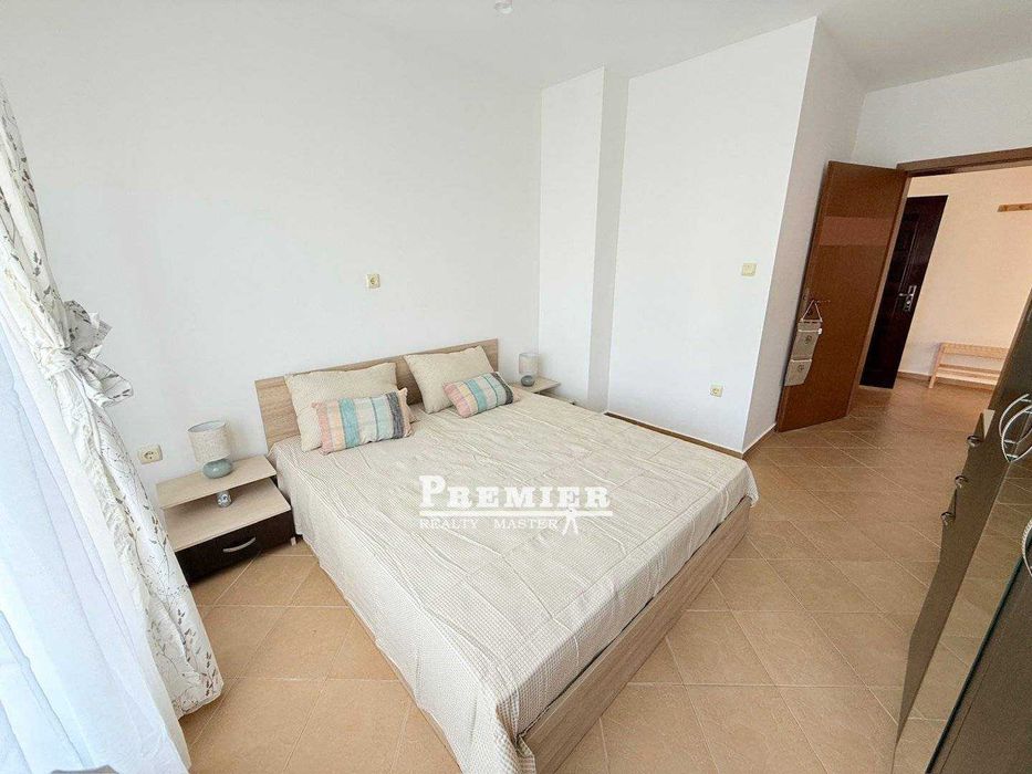 Продава се Тристаен апартамент в Бургас, Акациите - 84 кв.м за 1167 €/кв.м - Снимка #5