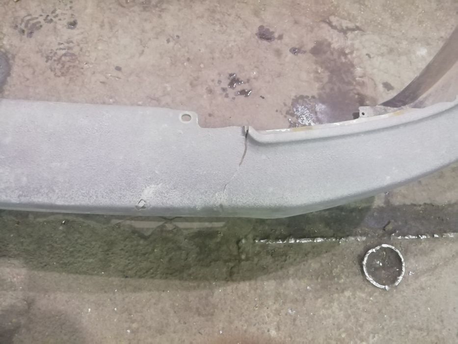 Продам передний бампер от PRADO 95.Оригинал.