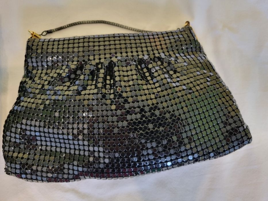 Продавам малки дамски черни вечерни чанти