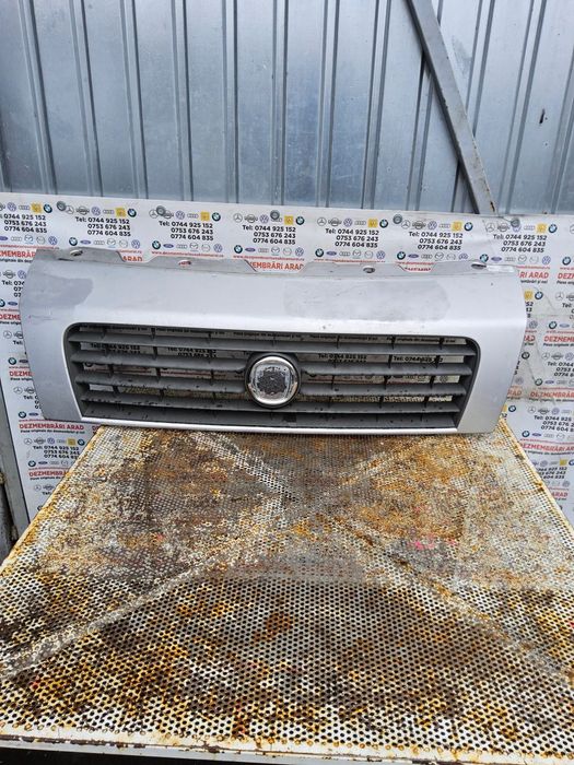 Grila fata Fiat Ducato 2006-2014 grila bara fata între faruri