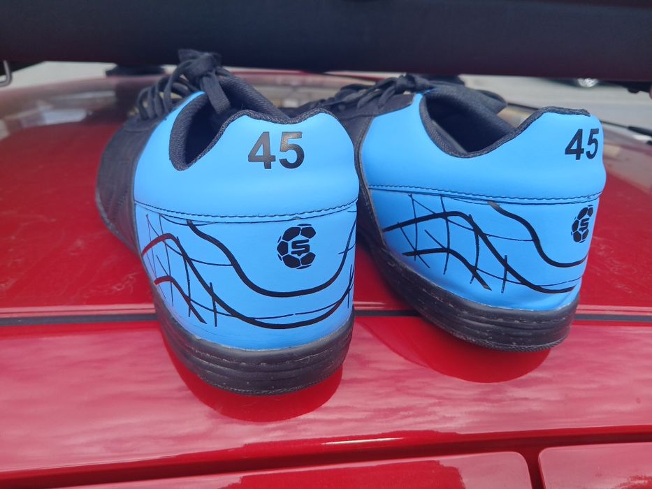 Мъжки маратонки /бутонки