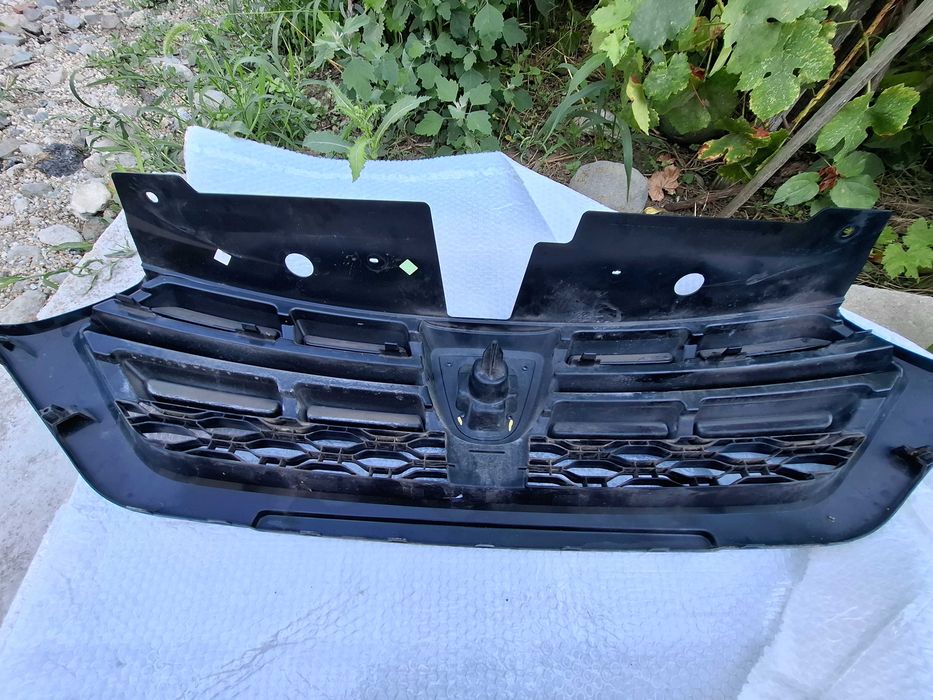 Masca Grila Radiator Dacia Lodgy