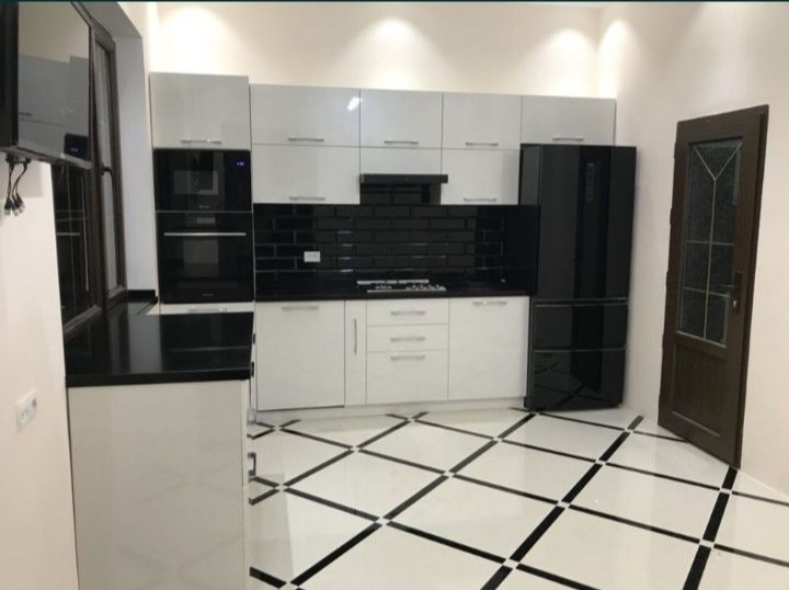 Kuxinniy mebel na zakaz