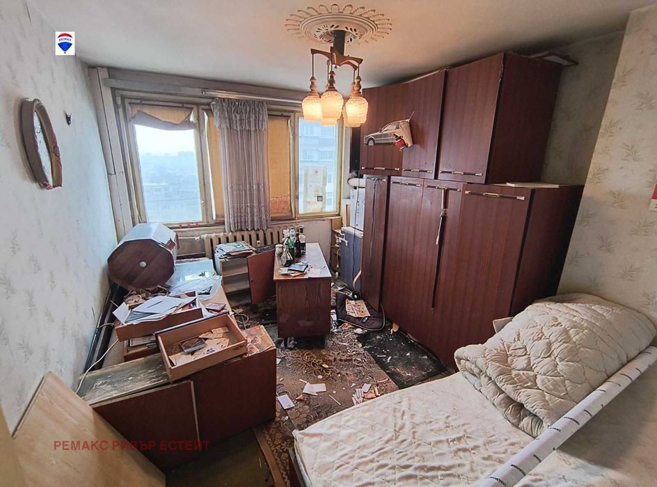 Продава се Двустаен апартамент в Русе, Здравец - 72 кв.м за 584 €/кв.м - Снимка #3