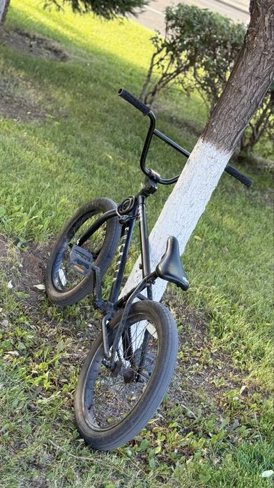 продам велосипед bmx haro leucudia