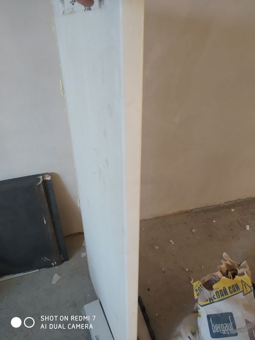 Пластиковый подоконник