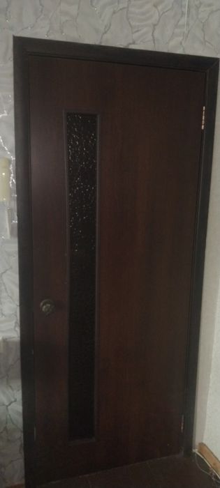 Продам срочна двери