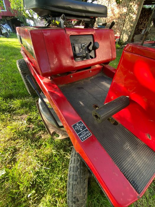 Tractor de tuns iarba MTD 8CP