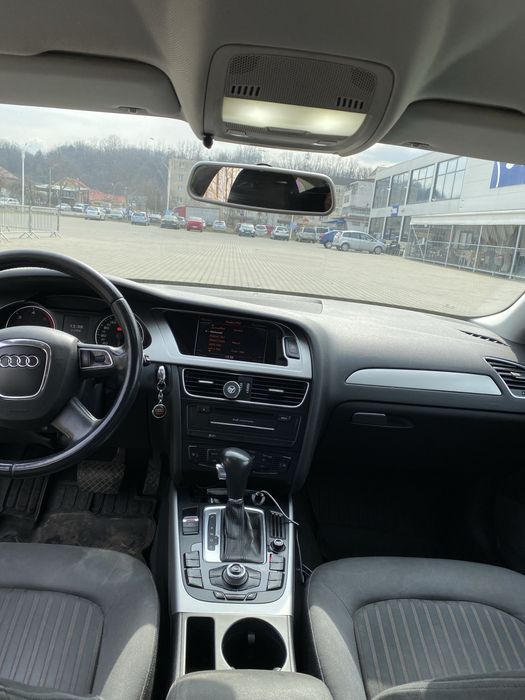 Audi A4 B8 2.0 TDI 143cp