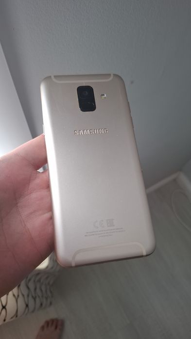 Samsung a6, 32 гигабайта