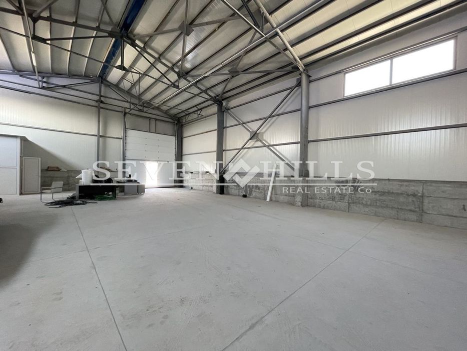 Дава се под наем Склад в Пловдив, Индустриална зона - Север - 570 кв.м за 2560 € - Снимка #3