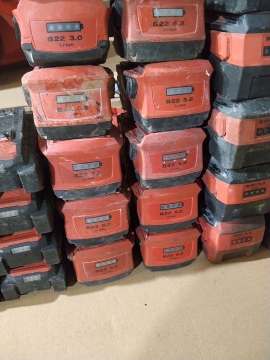Hilti зарядни и батерии