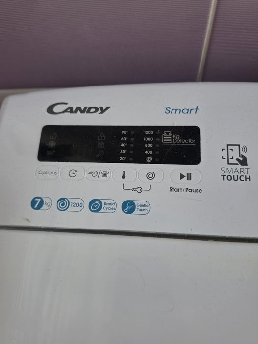 Mașină de spălat Candy Smart 7 kg / 1200 rpm, model slim