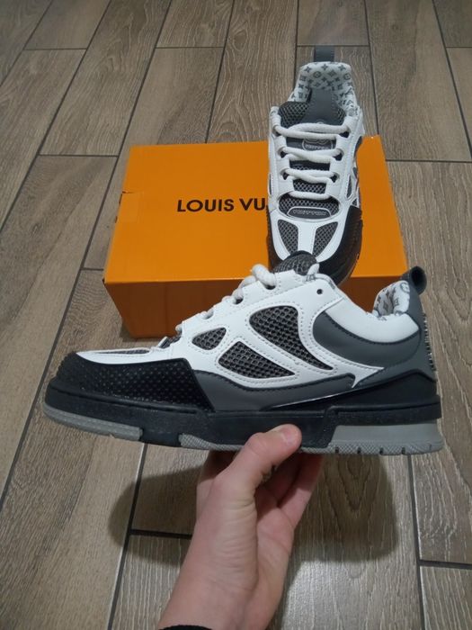 LV skates mărimea 41