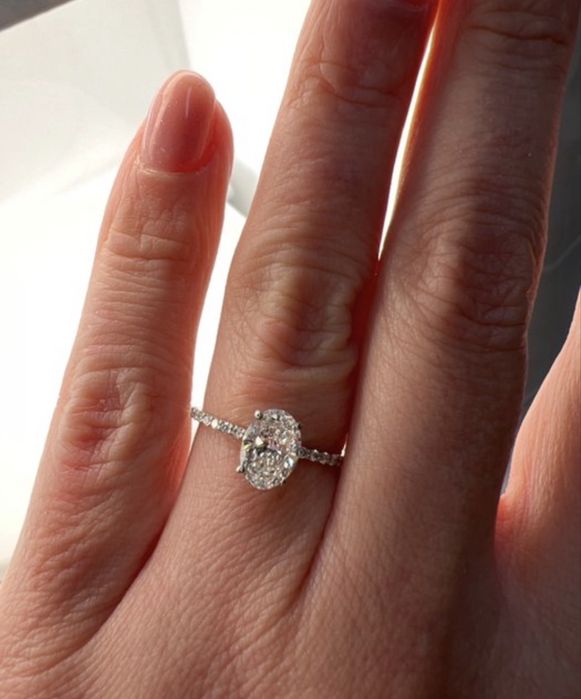 Диамантен / Годежен Пръстен / Бяло Злато 14 кт