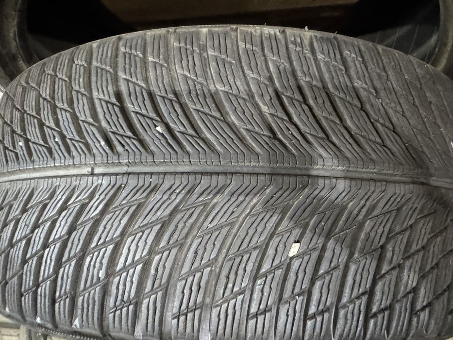 Зимни гуми  MICHELIN  Pilot Alpin 5 SUV  255/40/21  , 285/35/21 спорт пакет