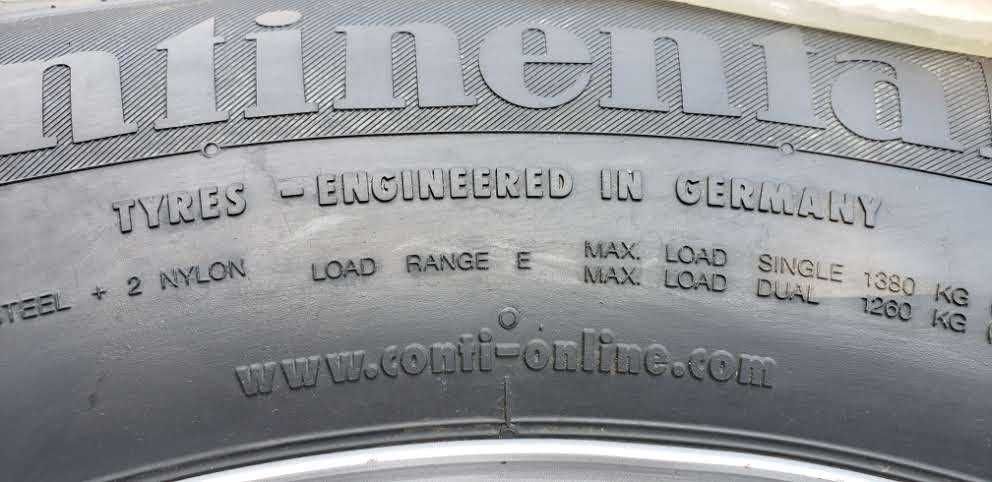 Roți Sprinter noi cu anvelope iarnă Continental nerulate LT 245/75R16