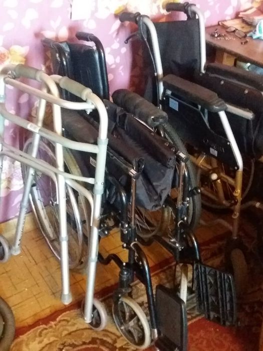 Коляска инвалидная