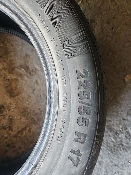 225 55 17 vara continental