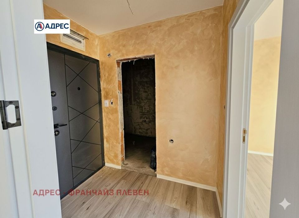 Продава се Многостаен апартамент в Плевен, Широк център - 136 кв.м за 806 €/кв.м - Снимка #8
