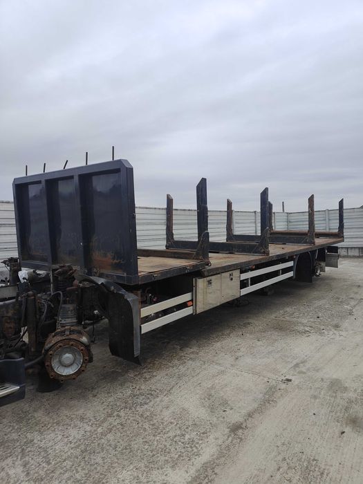 Platforma cu racoante, remorca