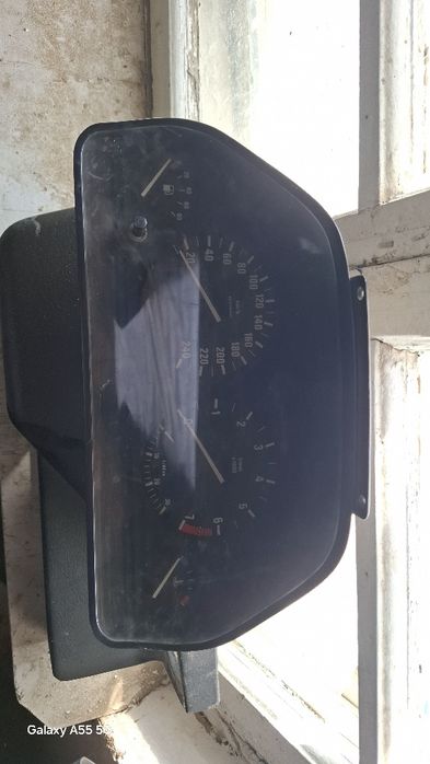 Бмв запчасти.  .