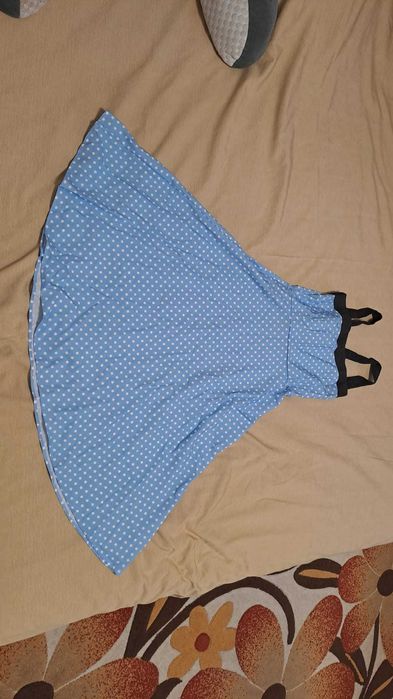 Rochie albastra cu buline noua marimea M