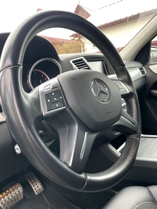Mercedes-Benz ML 250 BlueTec 4MATIC