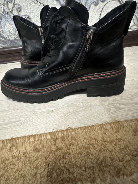 Продам осенние сапожки