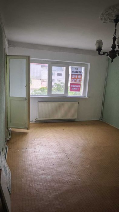 49900E Apartament 2 camere decomandat HUSI