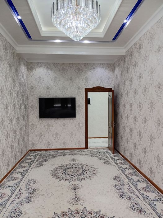 Toshkent shahar Uchtepa tumani 24 kvartalda 4 xonali uy sotiladi