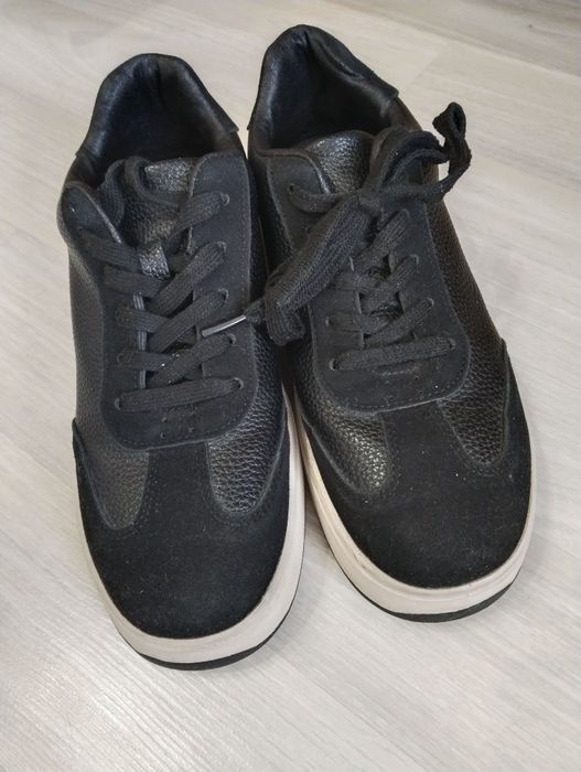 Продам осеннию крассовку