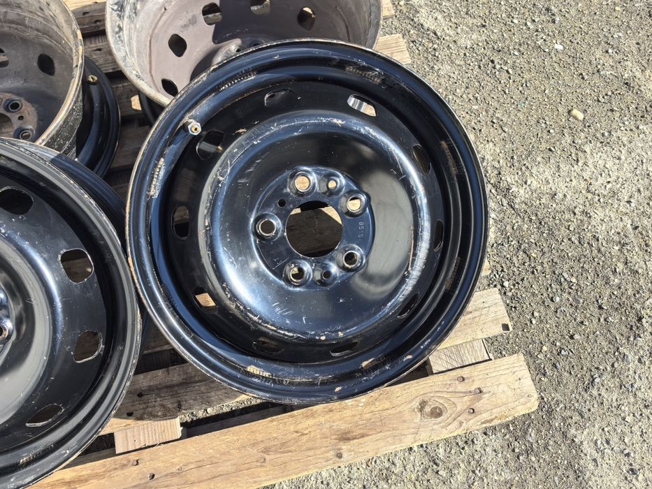 16 цола 5 х 118 мм Фиат / Пежо / Ситроен / Ивеко - 6 инча / ЕТ 68