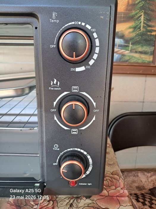 Vand cuptor electric